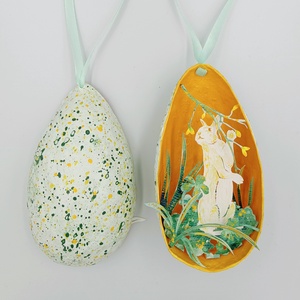 Nyuszó a tojásban - húsvéti dekoráció - otthon & lakás - dekoráció - fali és függő dekoráció - függődísz - Meska.hu