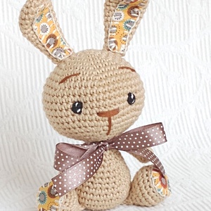 Egyedi Nyuszi horgolt - amigurumi- marokállat, Játék & Sport, Plüssállat & Játékfigura, Nyuszi, Horgolás, MESKA