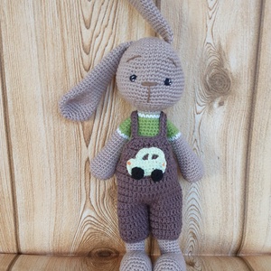 Nyuszi fiú - horgolt figura - játék & sport - plüssállat & játékfigura - nyuszi - Meska.hu
