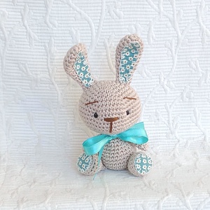 Egyedi- horgolt nyuszi - türkiz pamutvászonnal -szürkésdrapp-marokállat - játék & sport - plüssállat & játékfigura - nyuszi - Meska.hu