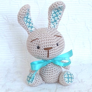 Egyedi- horgolt nyuszi - türkiz pamutvászonnal -szürkésdrapp-marokállat - játék & sport - plüssállat & játékfigura - nyuszi - Meska.hu