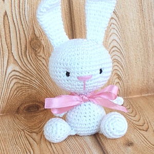 Fehér Nyuszi lány - horgolt marokállat - Meska.hu