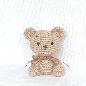  Horgolt Maci - arany pöttyös szalagos -amigurumi - marokállat - játék & sport - plüssállat & játékfigura - maci - Meska.hu