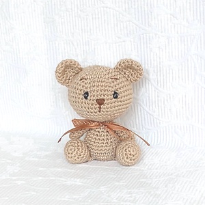  Horgolt Maci - arany pöttyös szalagos -amigurumi - marokállat - Meska.hu