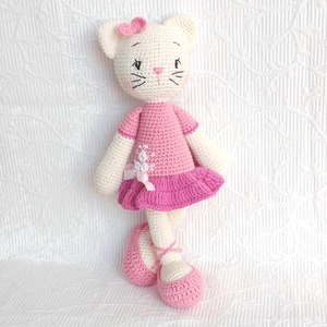 Balerína cica csavart rózsás pink ruhában - horgolt cica - Meska.hu