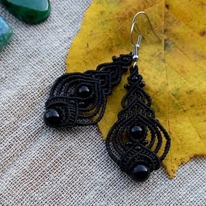 Dupla ónix makramé fülbevaló  - ékszer - fülbevaló - lógó fülbevaló - Meska.hu
