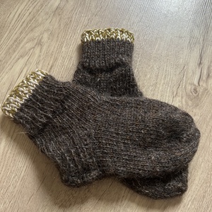 Kézzel kötött kecske gyapjú zokni. Puha és meleg természetes fonalból. Kényelmes téli ajándék 17 cm, Ruha & Divat, Cipő & Papucs, Zokni, Kötés, MESKA