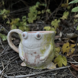 Vidám béka bögre  tökéletes ajándék, 400 ml - otthon & életmód - konyhafelszerelés, tálalás - tálalás - bögre & csésze - Meska.hu Vidám béka bögre  tökéletes ajándék, 400 ml - otthon & életmód - konyhafelszerelés, tálalás - tálalás - bögre & csésze - Meska.hu