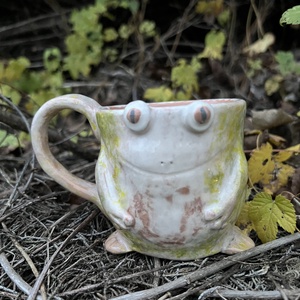 Vidám béka bögre  tökéletes ajándék, 400 ml, Otthon & Életmód, Konyhafelszerelés, tálalás, Tálalás, Bögre & Csésze, Kerámia, MESKA