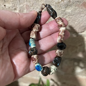 Karkötő  a föld erejével 20 cm - ékszer - karkötő - bogyós karkötő - Meska.hu