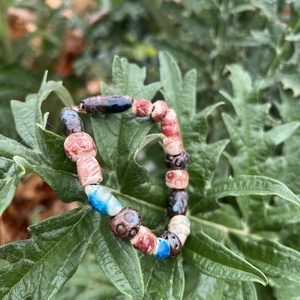 Karkötő � a föld erejével 20 cm - ékszer - karkötő - bogyós karkötő - Meska.hu