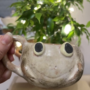 Vidám béka bögre  tökéletes ajándék, kb  250 ml - Meska.hu