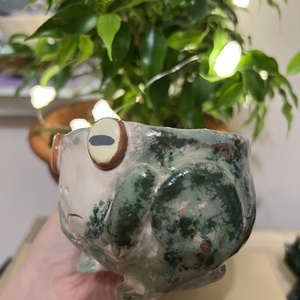 Vidám béka bögre  tökéletes ajándék, kb  250 ml - otthon & életmód - konyhafelszerelés, tálalás - tálalás - bögre & csésze - Meska.hu