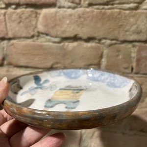 Kézzel festett kerámia tál  mr. Frog  17 cm - otthon & életmód - konyhafelszerelés, tálalás - tálalás - tányér & étkészlet - Meska.hu