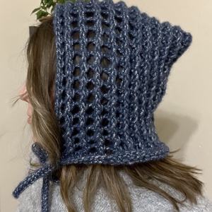 Kobaltkék középkori főkötő � Misztikus csillogással, kézzel kötött kiegészítő - ruha & divat - sál, sapka, kendő - sapka - Meska.hu