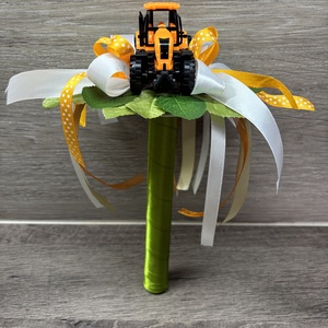 Traktoros ballagási csokor - Meska.hu