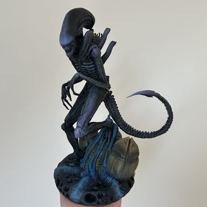  Egyedi, kézzel festett Xenomorph figura  Alien rajongóknak és gyűjtőknek!, Otthon & Életmód, Dekoráció, Dísztárgy, Festett tárgyak, MESKA