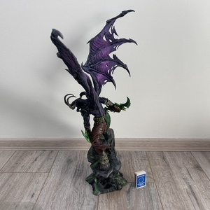 Kézzel festett Illidan Stormrage gyűjtői szobor � Warcraft ihlette egyedi alkotás (58 cm) - otthon & életmód - dekoráció - asztal és polc dekoráció - könyvszobor - Meska.hu
