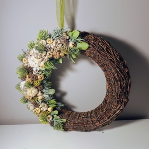 Téli fa alapon ünnepi adventi téli alkalmi ajtódísz kopogtató, Otthon & Életmód, Dekoráció, Ajtó- és ablak dekoráció, Ajtódísz & Kopogtató, Kosárfonás, Virágkötés, MESKA