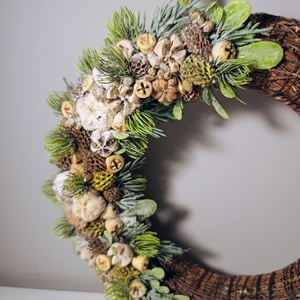 Téli fa alapon ünnepi adventi téli alkalmi ajtódísz kopogtató - otthon & életmód - dekoráció - ajtó- és ablak dekoráció - ajtódísz & kopogtató - Meska.hu