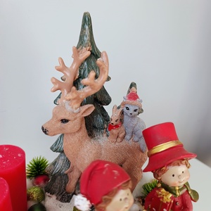 Magasított kör alapban piros gyertyákkal adventi karácsonyi ünnepi asztaldísz - karácsony - adventi díszek - adventi asztaldísz - Meska.hu