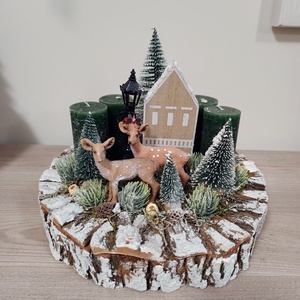 Őzike figurás háncs alapban zöld színvilággal adventi karacsonyi ünnepi asztaldísz koszorú, Karácsony, Adventi díszek, Adventi asztaldísz, Mindenmás, Virágkötés, MESKA