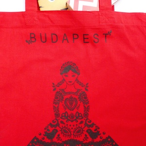 'Menyecske' -Budapest shoppingoló, bevásárló táska- piros - táska & tok - bevásárlás & shopper táska - shopper, textiltáska, szatyor - Meska.hu