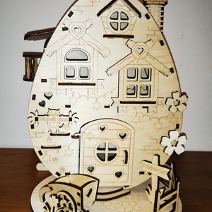 Tojástartó húsvéti házikó, Otthon & Életmód, Dekoráció, Asztal és polc dekoráció, Asztaldísz, Famegmunkálás, MESKA