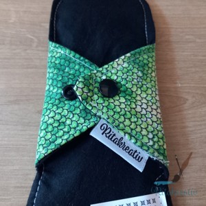 Kígyóbőr mosható betét 22cm - szépségápolás - intim higiénia - intimbetét - Meska.hu