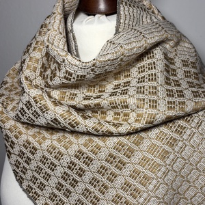 Kézzel szőtt Arany - Fehér Selyem Kendő, Ruha & Divat, Sál, Sapka, Kendő, Kendő, Szövés, MESKA