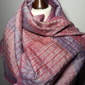 Kézzel szőtt Lilás Selyem Kendő - ruha & divat - sál, sapka, kendő - kendő - Meska.hu