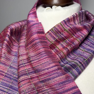 Kézzel szőtt Pink Magenta Selyem Kendő - ruha & divat - sál, sapka, kendő - kendő - Meska.hu