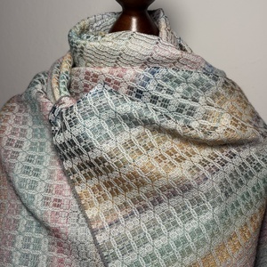 Kézzel szőtt elegáns Szívárvány színátmenetes Teveszr és Selyem Kendő - ruha & divat - sál, sapka, kendő - kendő - Meska.hu