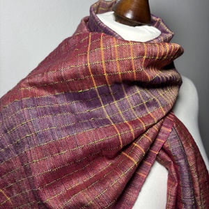 Kézzel szőtt Őszi színekben játszó Selyem Kendő - ruha & divat - sál, sapka, kendő - kendő - Meska.hu