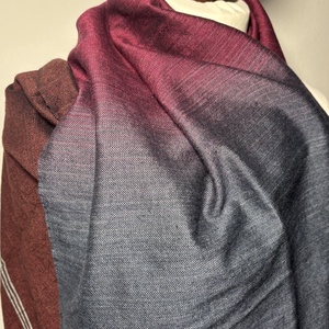 Kézzel szőtt Ezüst Bordó Barna Merinó Kendő - ruha & divat - sál, sapka, kendő - kendő - Meska.hu