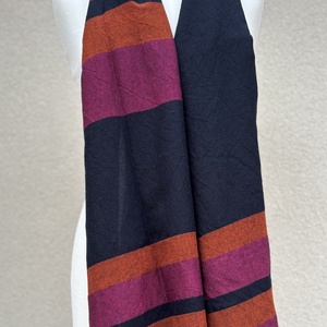 Kézzel szőtt elegáns Merinó Sötétkék narancs pink Kendő - ruha & divat - sál, sapka, kendő - kendő - Meska.hu