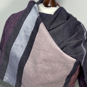 Kézzel Szőtt Merinó�Selyem Kendő Yak Gyapjúval, Lila�Rózsaszín Csíkos Vállkendő, Kézműves Prémium Sál - ruha & divat - sál, sapka, kendő - kendő - Meska.hu