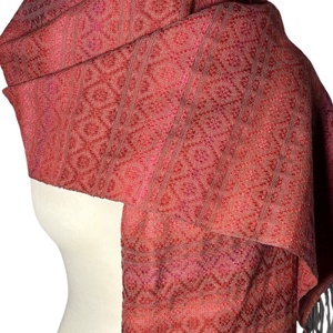 Kézzel szőtt Málna színátmenetes Merinó Kashmir Rózsa rost Selyem Kendő - ruha & divat - sál, sapka, kendő - kendő - Meska.hu