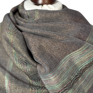 Kézzel szőtt Mohazöld Barna Selyem Merino kendő, Elegáns női kiegészítő - Meska.hu