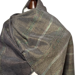 Kézzel szőtt Mohazöld Barna Selyem Merino kendő, Elegáns női kiegészítő - ruha & divat - sál, sapka, kendő - kendő - Meska.hu