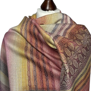 Kézzel szőtt Naplemente Selyemkendő, Elegáns női kiegészítő - ruha & divat - sál, sapka, kendő - kendő - Meska.hu