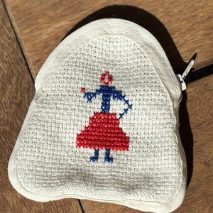Kézzel hímzett népi palóc pénztárca, mini tartó, aprótartó - táska & tok - pénztárca & más tok - aprópénztartó - Meska.hu