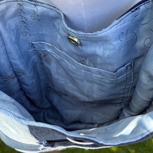 Farmer patchwork válltáska pillangómintás részletekkel  A4-es méretű, kézműves darab - táska & tok - kézitáska & válltáska - válltáska - Meska.hu