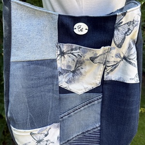 Farmer patchwork válltáska pillangómintás részletekkel  A4-es méretű, kézműves darab - táska & tok - kézitáska & válltáska - válltáska - Meska.hu