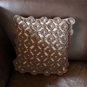 Horgolt körmotívumos párnahuzat minta  részletes leírással és rajzos diagrammal - diy (csináld magad) - szabásminta, útmutató - horgolási minta - Meska.hu