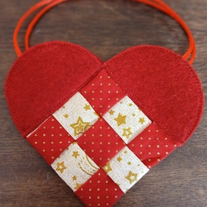 Ajándék kosárka - karácsony - adventi díszek - adventi gyertyadíszek és koszorúdíszek - Meska.hu