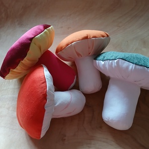 Textil galambgombák - játék & sport - gyerekkonyha - játék gyümölcsök és zöldségek - Meska.hu