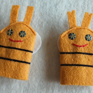 2 db ujjbáb méhecske - Meska.hu