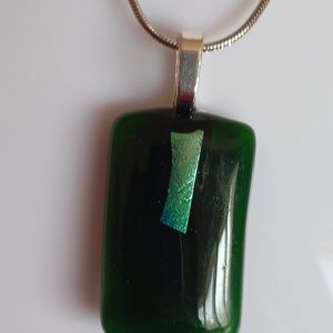 Zöld csillogás üvegmedál - ékszer - nyaklánc - medál - Meska.hu