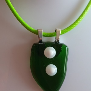 Zöld pajzs üvegmedál, Ékszer, Nyaklánc, Medál, , MESKA